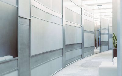 Pereți despărțitori acustici glisanți în Moldova: cum să alegi sistemul potrivit pentru săli de conferințe, săli de clasă și birouri